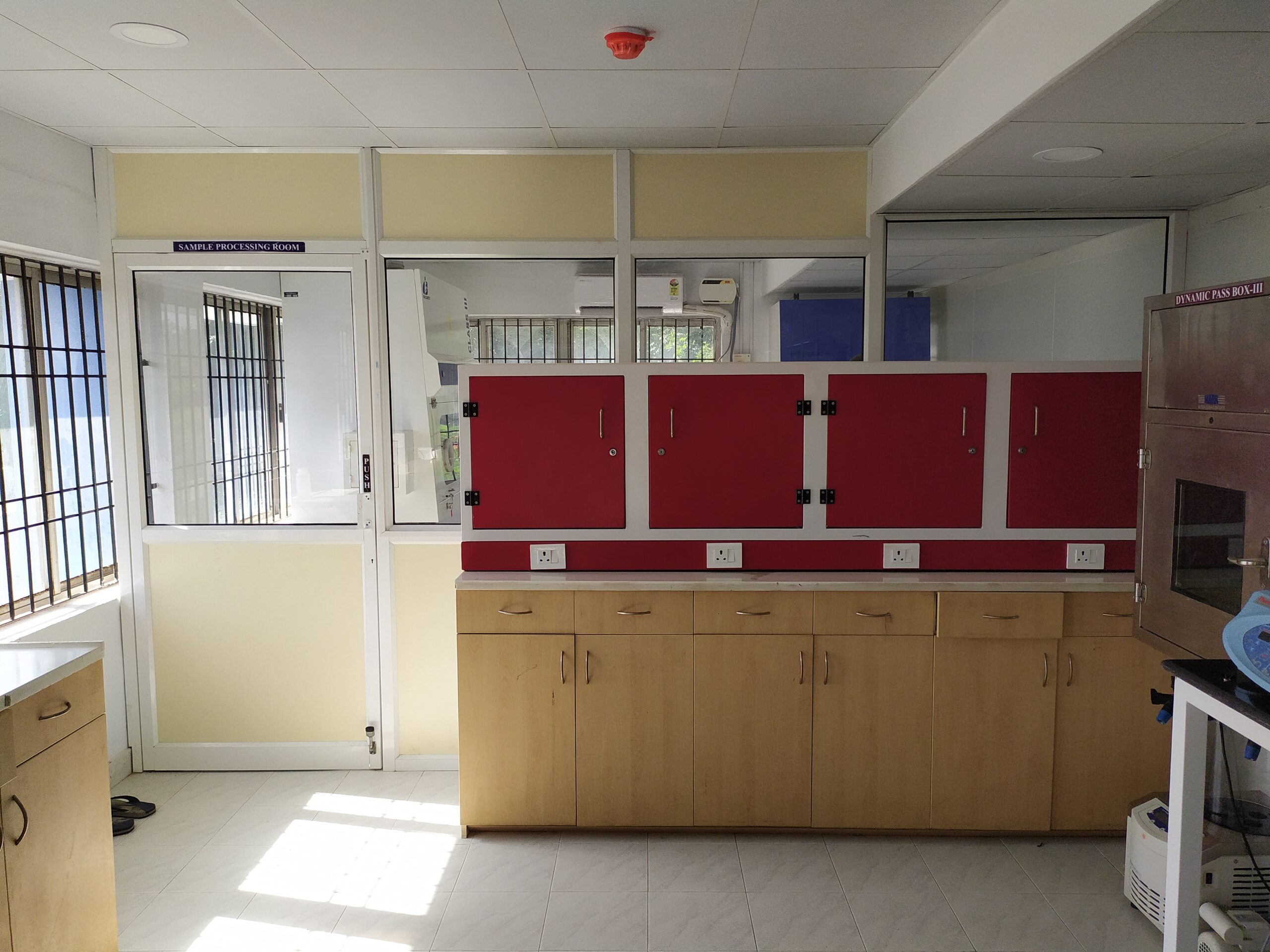 Lab Granite Table with Cupboard